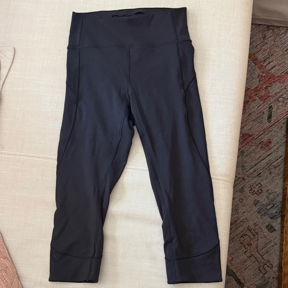 lululemon Black crop Leggings